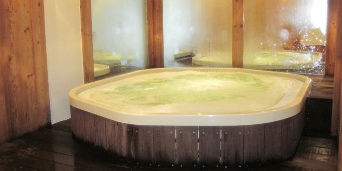 spa jacuzzi